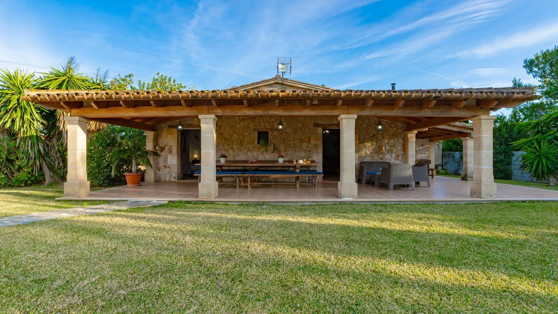 Villa Llosia By Sunvillas Mallorca Pollenca